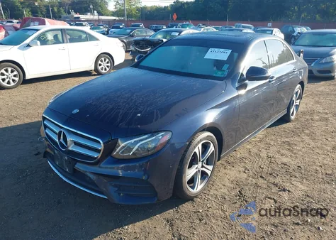 2017 Mercedes-Benz E 300 4Matic из США, поврежденный, VIN WDDZF4KB5HA169101